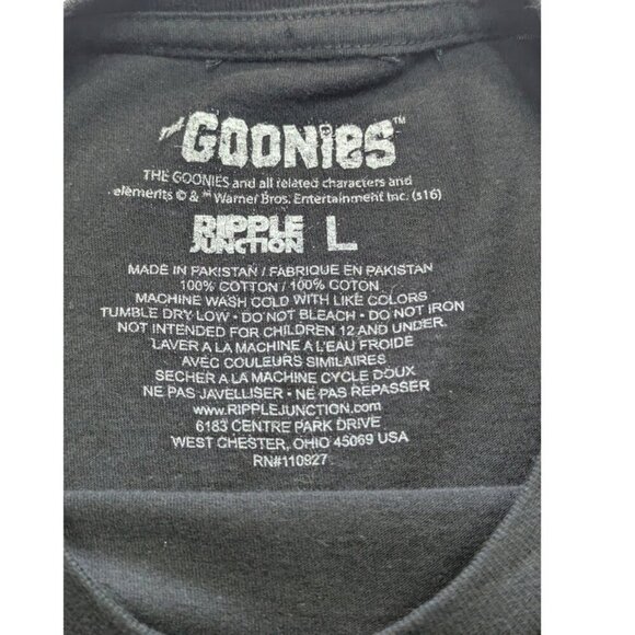 The Goonies Movie Graphic Tee “Truffle Shuffle” Black Men's *Sz L - Picture 3 of 6